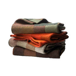 Одеяла полушерстяные (50% шерсти) 140х205